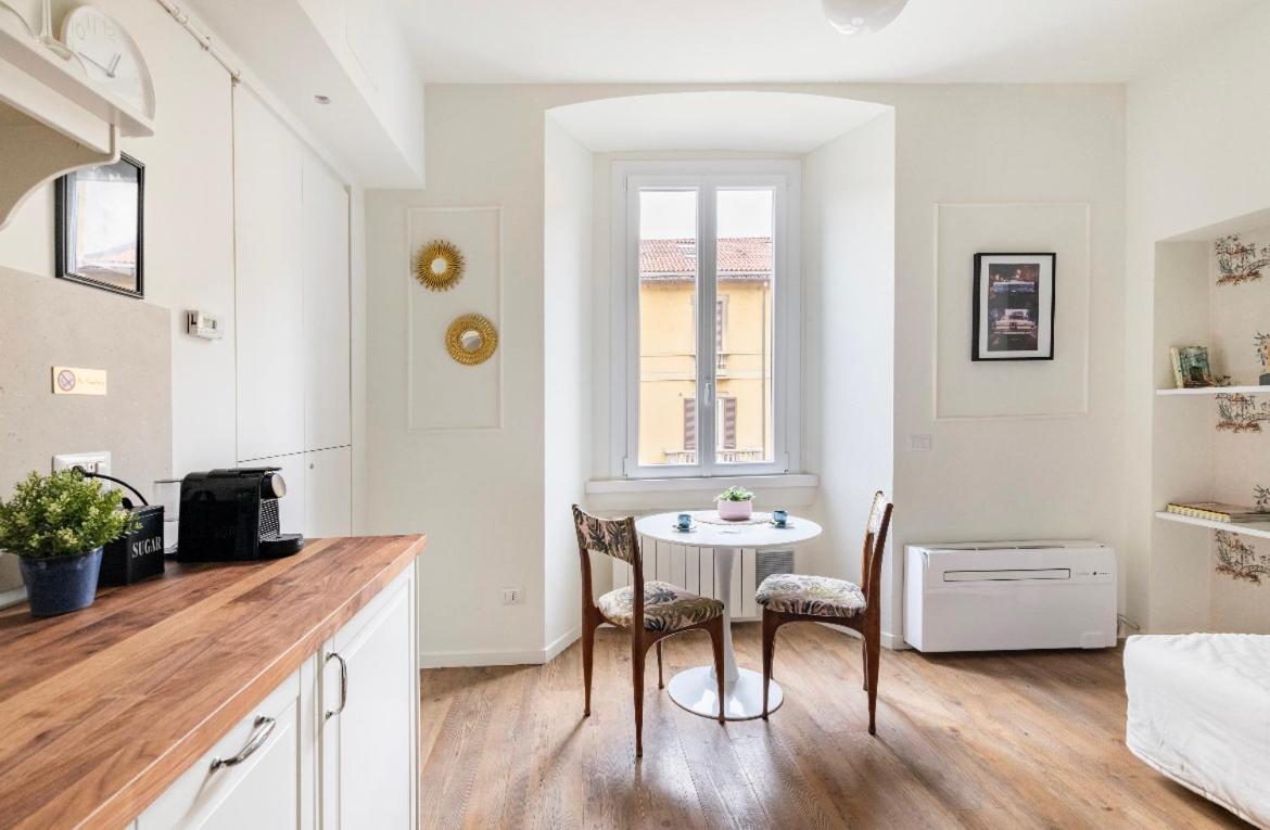 Ripa Apartments Milano - Via Vigevano Navigli ภายนอก รูปภาพ