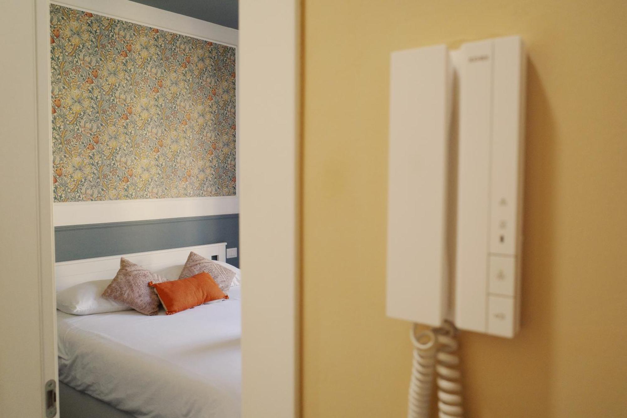 Ripa Apartments Milano - Via Vigevano Navigli ภายนอก รูปภาพ